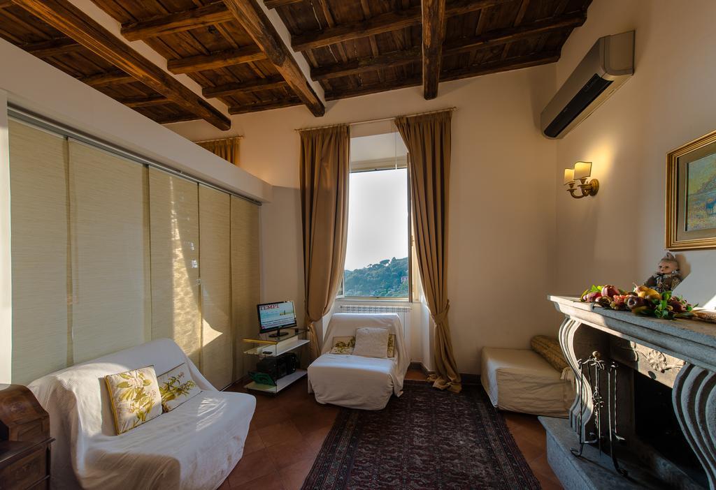 Casa Vacanze Palazzo Primoli Аричча Экстерьер фото
