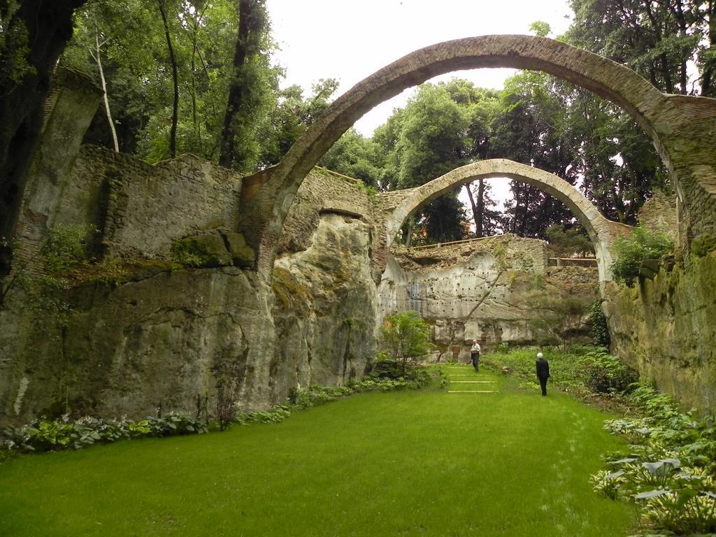 Casa Vacanze Palazzo Primoli Аричча Экстерьер фото